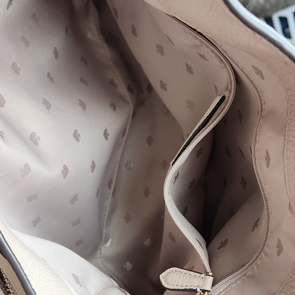 Authentic Kate Spade New York Two-Tone Pebbled Leather Shoulder Bag Cre Ta - Picture 9 of 12